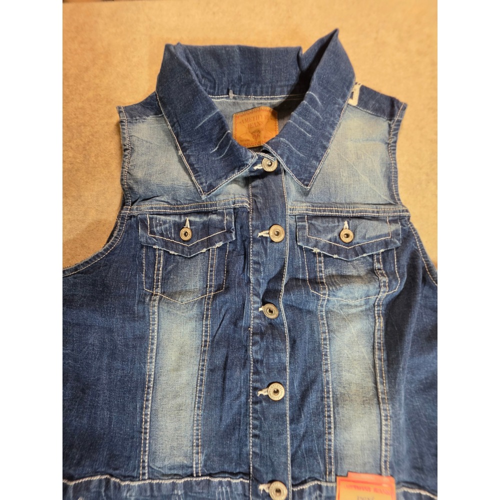 Amethyst Jeans Denim Vest Womens 2X Blue Crochet Lace Back Button Up Cropped NEW